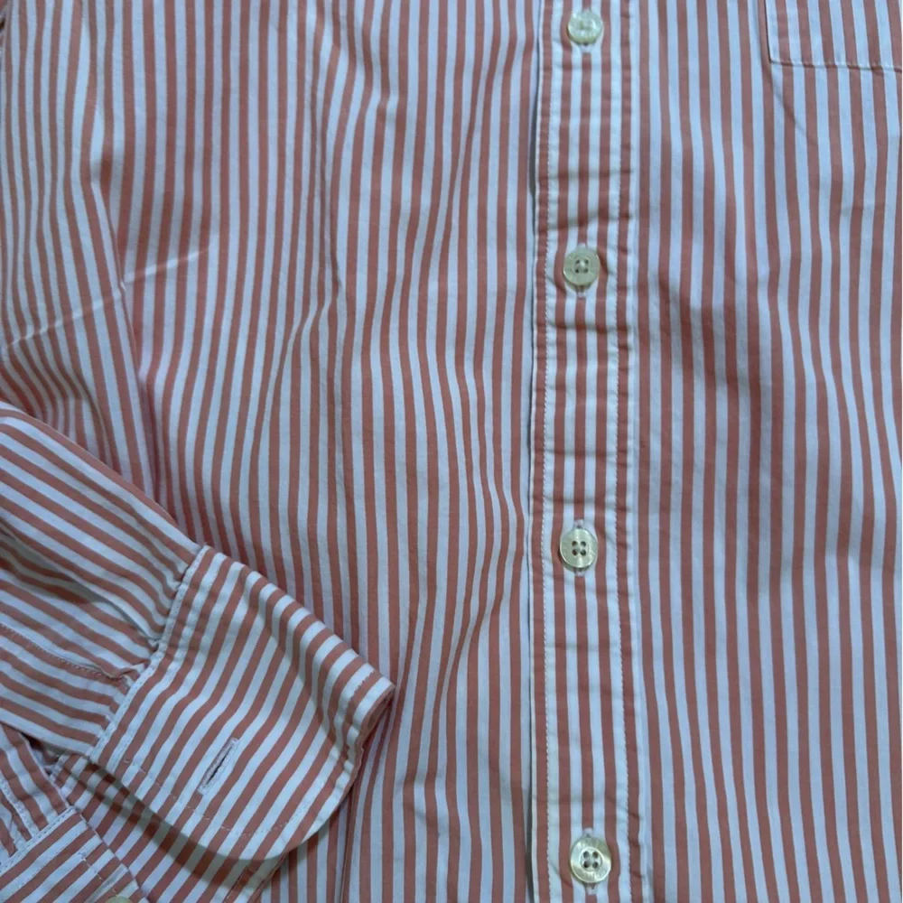 J.Crew men's  tailored striped button-down shirt,Size M (k11)